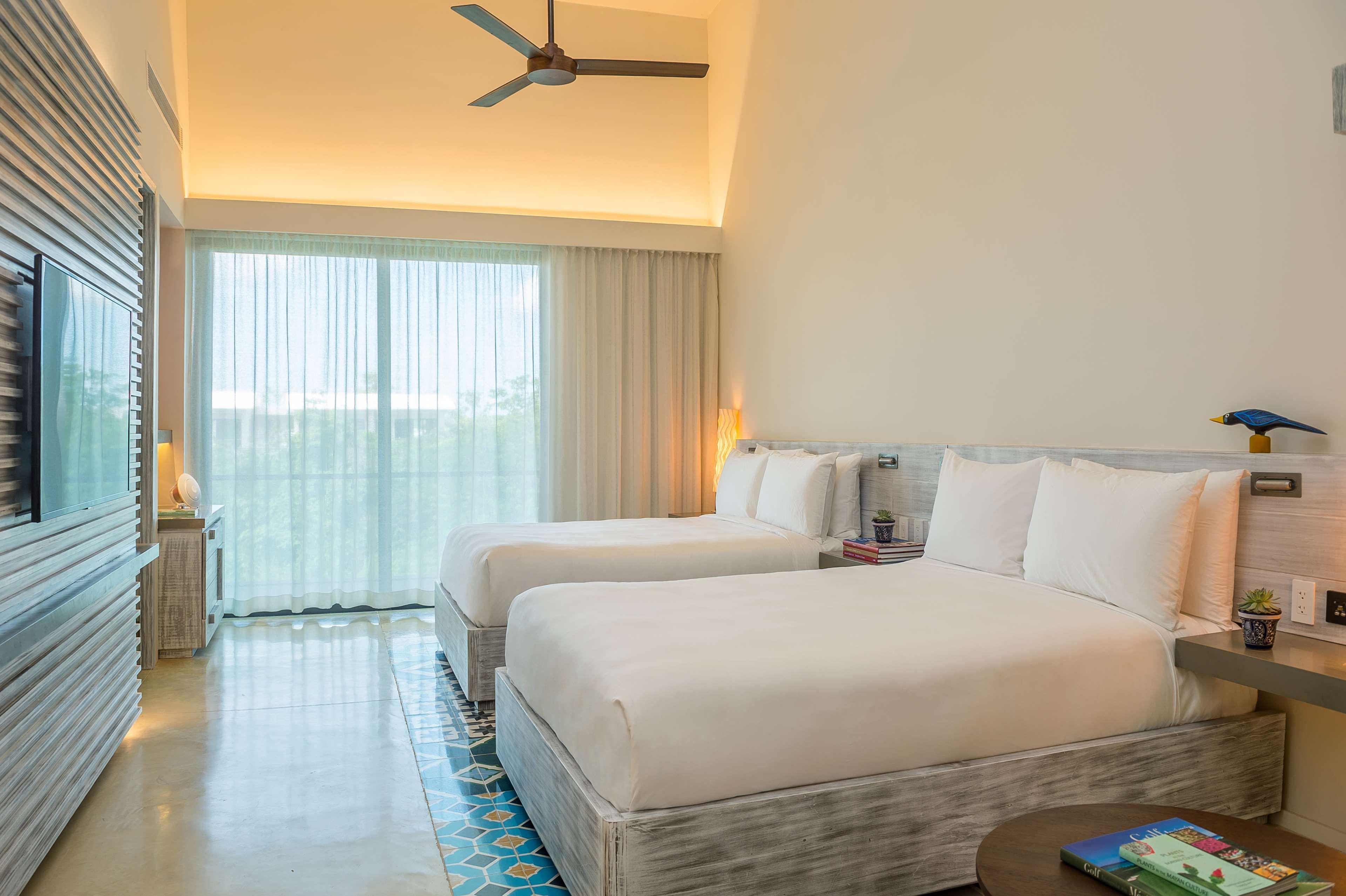 Andaz Mayakoba Riviera Maya, By Hyatt Resort El Marlyn Azul